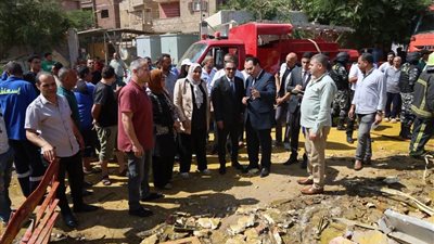 مصرع 3 أشخاص.. محافظ المنوفية ومدير الأمن يتابعان ميدانيًا حريق مخزن مواد طلاء في قويسنا