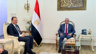 رئيس هيئة الاعتماد والرقابة الصحية ومحافظ الإسماعيلية يبحثان تعزيز التعاون لاستدامة جودة الخدمات الصحية بالمحافظة