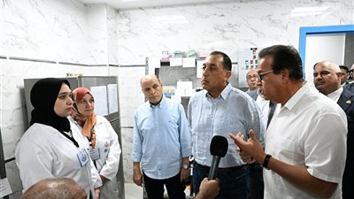 رئيس الوزراء يتفقد مركز طب الأسرة بقرية سندبسط بالغربية ضمن مشروعات المبادرة الرئاسية 