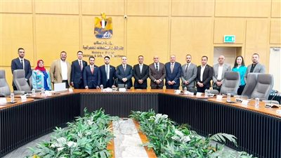 الإسكان يبحث مع مدن مصر وباركن الإماراتية فرص تطوير وإدارة منظومة مواقف السيارات بالمدن الجديدة
