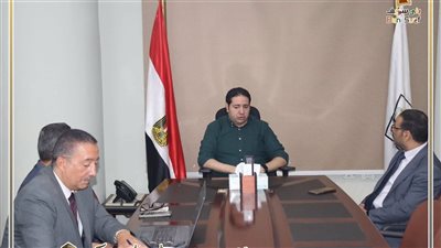 بني سويف ومجلس الوزراء يبحثان دعم جهود المحافظة في التحول الرقمي وتطوير الأداء