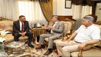 محافظ جنوب سيناء يبحث مع رئيس الهيئة القومية لمياه الشرب والصرف الصحي توصيل المرافق للإسكان الجديد بطور سيناء والرويسات