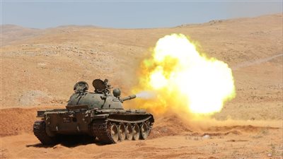 قائد الجيش اللبناني يشهد مناورة بالذخيرة الحية 
