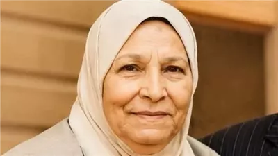 الأزهر ينعى السيدة فتينة خميس إحدى رائدات العمل الخيري والإنساني