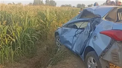 معبر غير شرعي.. مصدر بالسكة الحديد يكشف تفاصيل اصطدام قطار بسيارة عروسين في المنوفية| خاص 