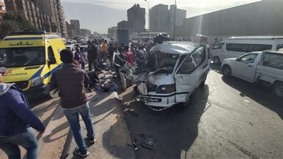 عودة “الحركة المرورية” بطريق قليوب عقب انقلاب سيارة وإصابة ومصرع 13 شخصًا