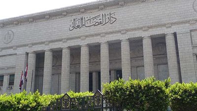 سقوط متهم هارب من 127 حكما قضائيا بغرامة 1,5 مليون جنيه