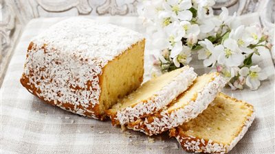 طريقة عمل كيكة جوز الهند بأبسط الخطوات