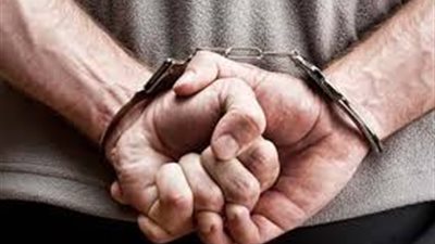 ضبط شخص تلقى أموالًا من المواطنين بزعم توظيفها بالإسماعيلية