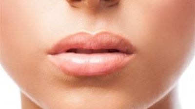 تعرف على طرق إزالة السواد حول الفم