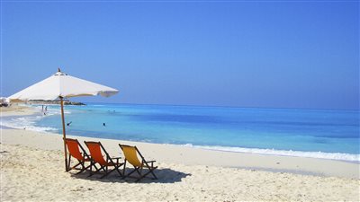 لم تحدث منذ 36 عامًا.. الساحل الشمالي يشهد أمطارًا غير مسبوقة