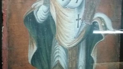 أبرزها أيقونة بابا نويل.. قطع الكريسماس بالمتحف القبطي 