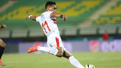 غضب مكتوم في الزمالك من تردد يوسف أوباما بشأن التجديد