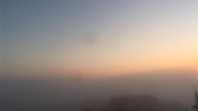 شبورة مائية كثيفة بسماء الإسماعيلية تحجب الرؤية (صور )  