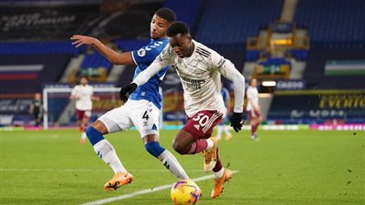 بمشاركة النني.. آرسنال يواصل السقوط فى البريميرليج ويخسر أمام إيفرتون 