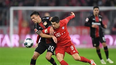 بايرن ميونخ يفوز على ليفركوزن بثنائية في الدوري الألماني