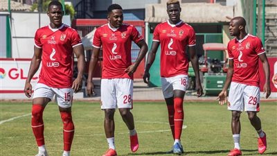 لاعب الأهلي السابق يطالب بمحاسبة المسئول عن التعاقد مع جيرالدو وبادجي