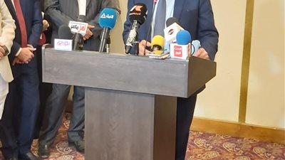 وزير التموين يكشف تفاصيل إنشاء مدرسة تعليمية لكوادر صناعة الذهب