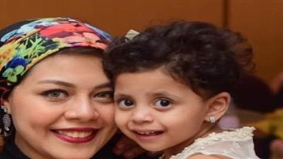 سيدة تتبرع بجزء من كبدها لإنقاذ طفلتها في المنوفية (فيديو)