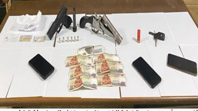 سقوط المتهمين بنصب كمين شرطة مزيف لسرقة المواطنين