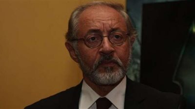 عبد العزيز مخيون عن المهرجانات السينمائية في مصر: 