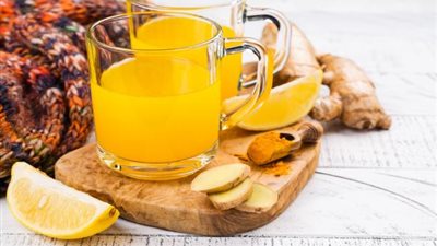 خبيرة تغذية: هذا المشروب يرفع مناعة الجسم ضد السموم ويقلل الالتهابات (فيديو)