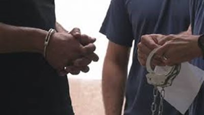 ضبط أب ونجله لاتجارهما في المواد المخدرة بسوهاج