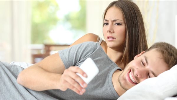  العلاقات الأسرية