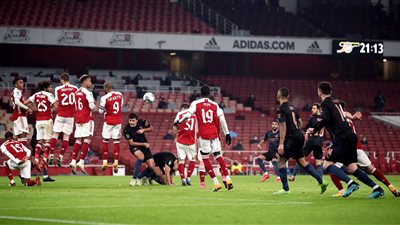 مانشستر سيتي يسجل رقمًا قياسيًا بعد رباعية كأس الرابطة في شباك أرسنال