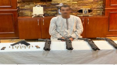 ضبط سائق بحوزته 4 بنادق خرطوش بسوهاج