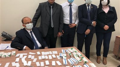 ضبط محاولة تهريب عدد من الأقراص المخدرة بمطار القاهرة