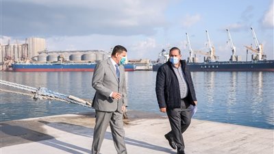 ميناء دمياط يصدر عددًا من القرارات لمنح حوافز للمستثمرين