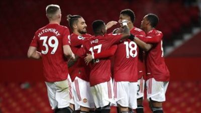 التعادل السلبي يحسم الشوط الأول بين مانشستر يونايتد وإيفرتون