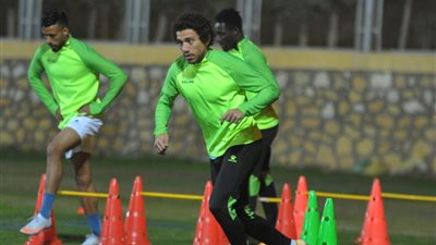 ظهير سيراميكا ينتظم في مران الفريق استعدادًا لبيراميدز