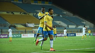 شكري نجيب يقود هجوم الإسماعيلي أمام البنك الأهلي بالدوري الممتاز