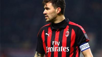 رومانيولي يضع شرطًا وحيدًا لتجديد عقده مع ميلان