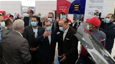 وزير البترول: إضافة 325 محطة جديدة لتموين السيارات بالغاز الطبيعى العام المقبل