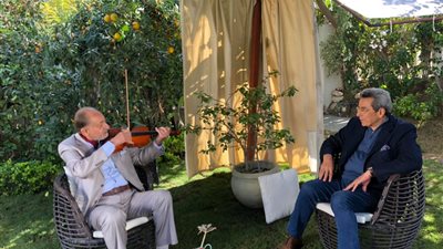 الليلة.. عبد العزيز مخيون في ضيافة محمود سعد بعد تكريمه من مهرجان قرطاج (صور)