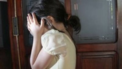 أوهمها بحبه فعاشرها كالأزواج وكشفهما خلاف على مصاريف الولادة.. قصة زواج طفلين في المقطم