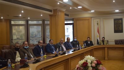 بعد التشكيل الجديد.. شعبة الأقمشة تجهز خطة لفتح أسواق تصديرية للمنسوجات المصرية