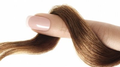 أطعمة يجب تناولها لتعزيز صحة الشعر والأظافر تعرف عليها 