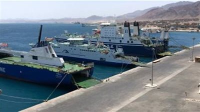  تداول 10 آلاف طن و546 شاحنة بضائع بموانئ البحر الأحمر
