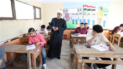 في أول أيامها.. الشيخ أيمن عبد الغني والدكتور أحمد الشرقاوي يتفقدان امتحانات الشهادة الثانوية الأزهرية للدور الثاني