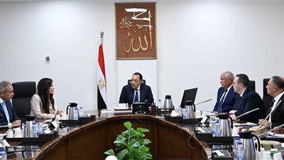 رئيس مجلس الوزراء يتابع الموقف التنفيذي لتطوير وتنمية منطقة الساحل الشمالي الغربي