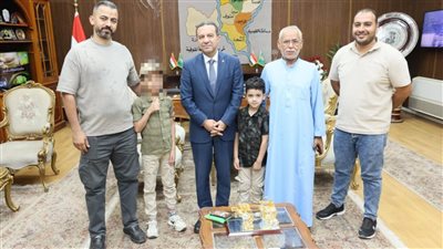 محافظ المنوفية يستجيب لاستغاثة أسرة صغير مريض.. ويوفر مصدر دخل ودعمًا شهريًا