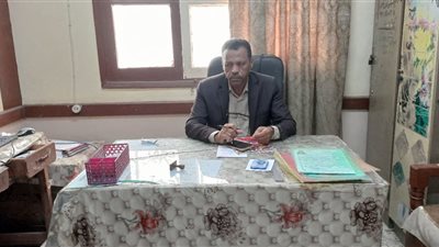 لتغيبهم عن العمل.. إحالة 34 معلمًا بمدرسة في قنا للشؤون القانونية