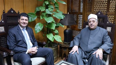 قنصل مصر بإيطاليا: نحتاج إلى الأزهر لتوعية الجالية المصرية بصحيح الدين