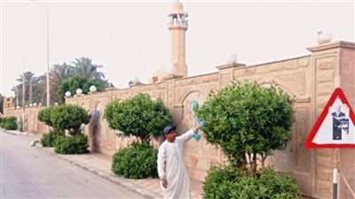إصلاح كسر ماسورة مياه وتكثيف أعمال النظافة ورفع كفاءة الحدائق في كلابشة بأسوان