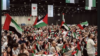بحضور جماهيري ضخم.. نهيان بن مبارك يشارك أبناء الجالية الفلسطينية الاحتفاء بثقافتهم ونجاحهم في الإمارات