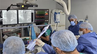 باستخدام تقنية Mitral Clip.. جامعة سوهاج تجري أول حالة لإصلاح الصمام الميترالي بالقسطرة